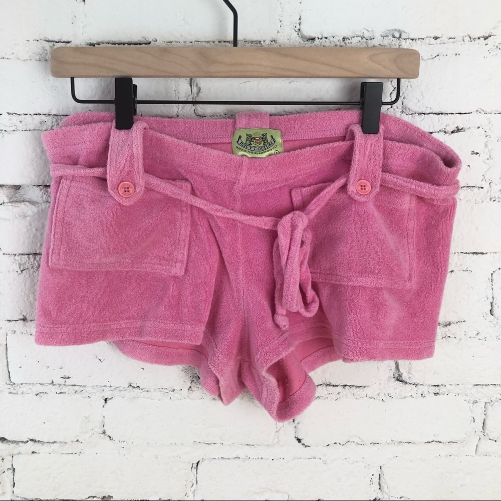 Juicy Couture Terry Cloth Bubblegum Pink Shorts sz L
